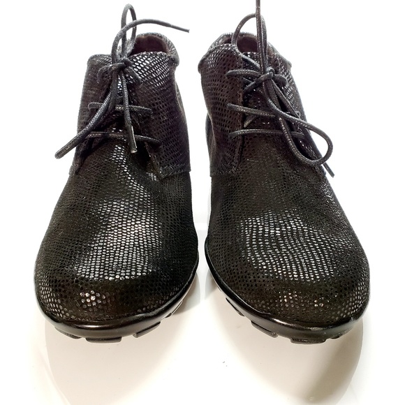Vaneli | Shoes | New Vaneli Sport Ankle Sneaker Booties Size 85w | Poshmark